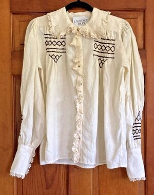 Laurence Bras Womens S Linen New Champa Top Off-White Ruffled Collar Embroidery